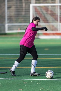 Bild 49 - wCJ VfL Pinneberg - SSV Rantzau : Ergebnis: 0:0